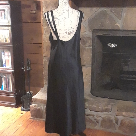 Vintage Victoria's Secret nightgown - Picture 7 of 10